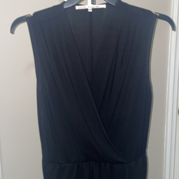 Black dress - Picture 2 of 5